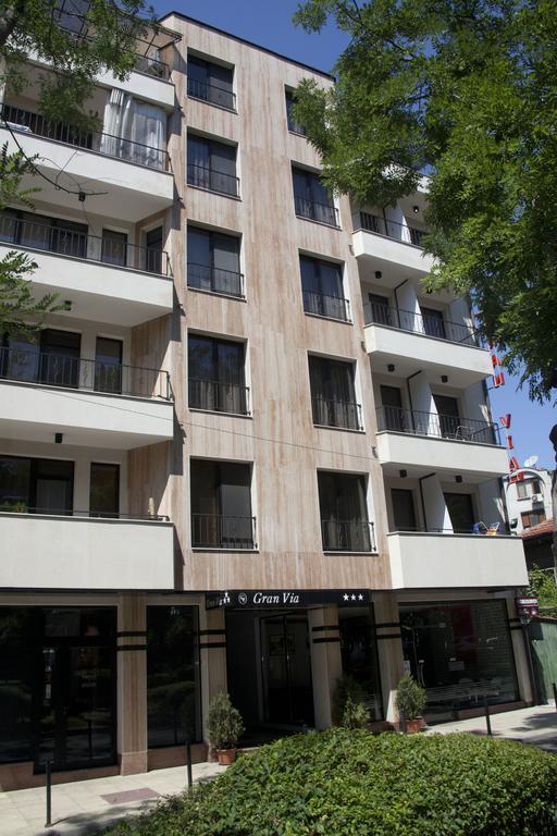 Gran Via Hotel Burgas ภายนอก รูปภาพ