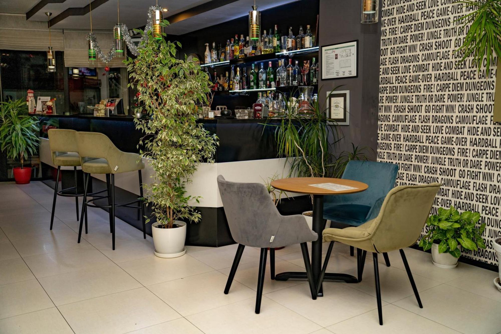 Gran Via Hotel Burgas ภายนอก รูปภาพ